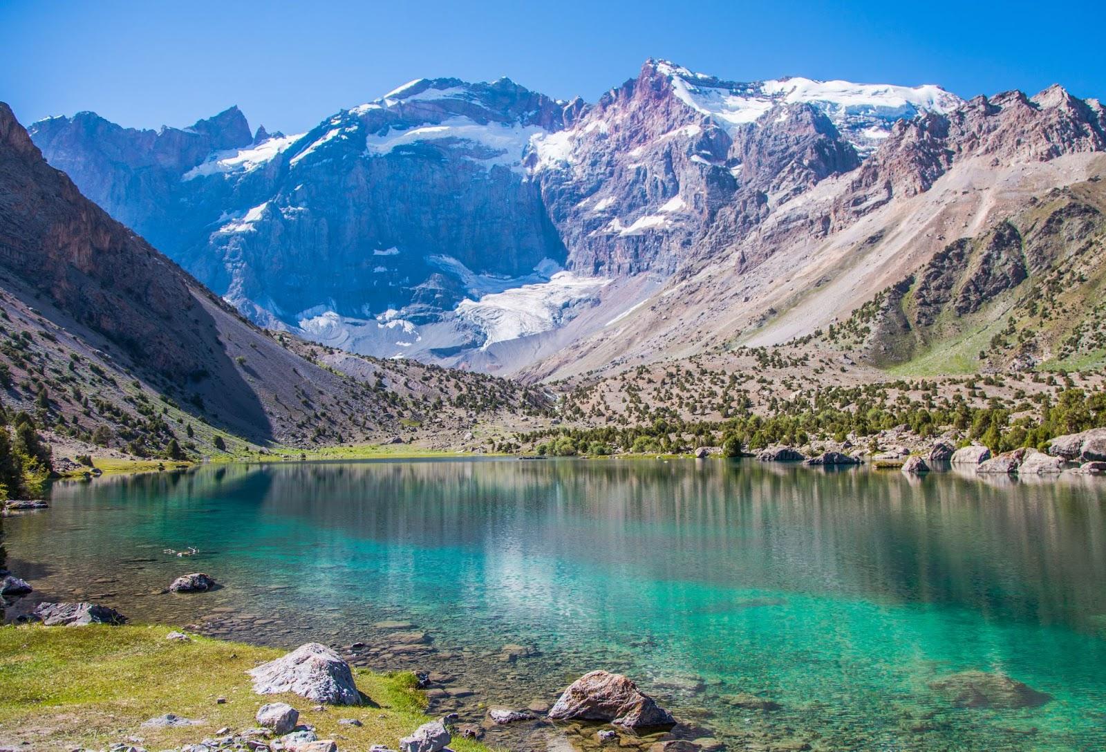 Tajikistan Fann mountain, Kulikalon lakes