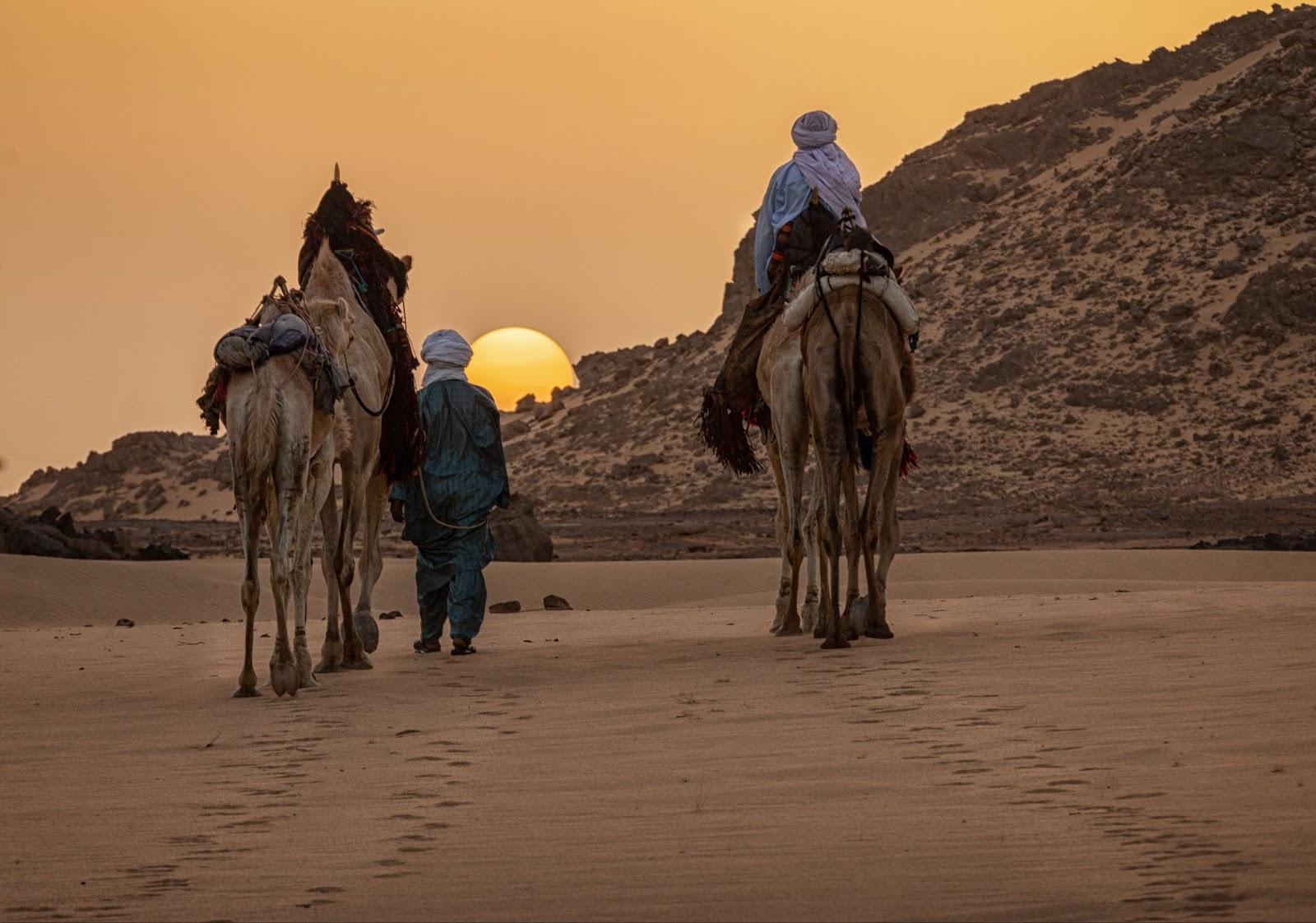 the Algerian Tuareg travellers desert