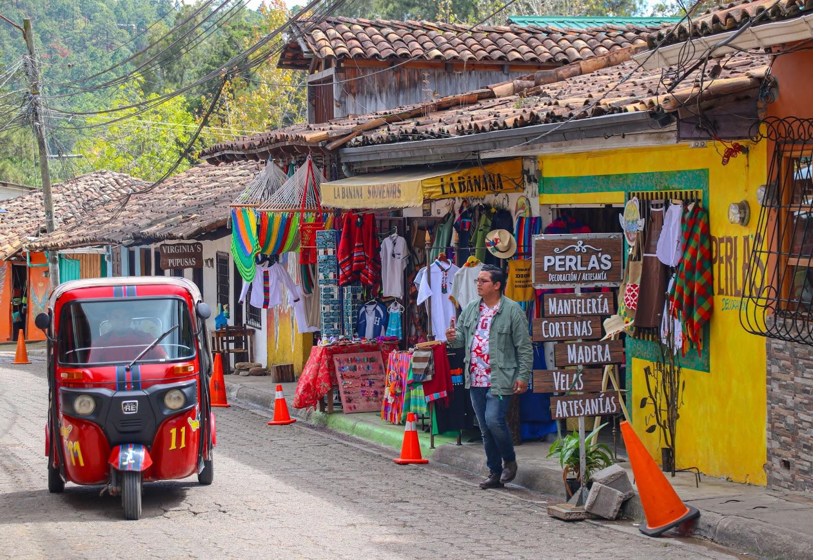 The people of Honduras. Local market in the countryside villages.