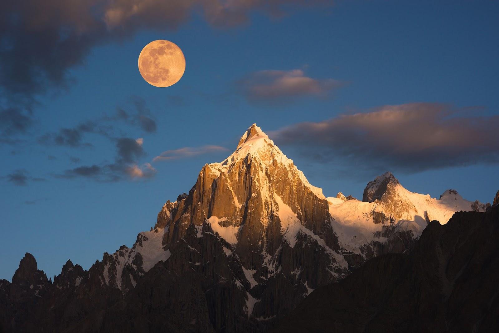 Morning sunrise over Paiyu peak in Karakoram mountain range of Pakistan