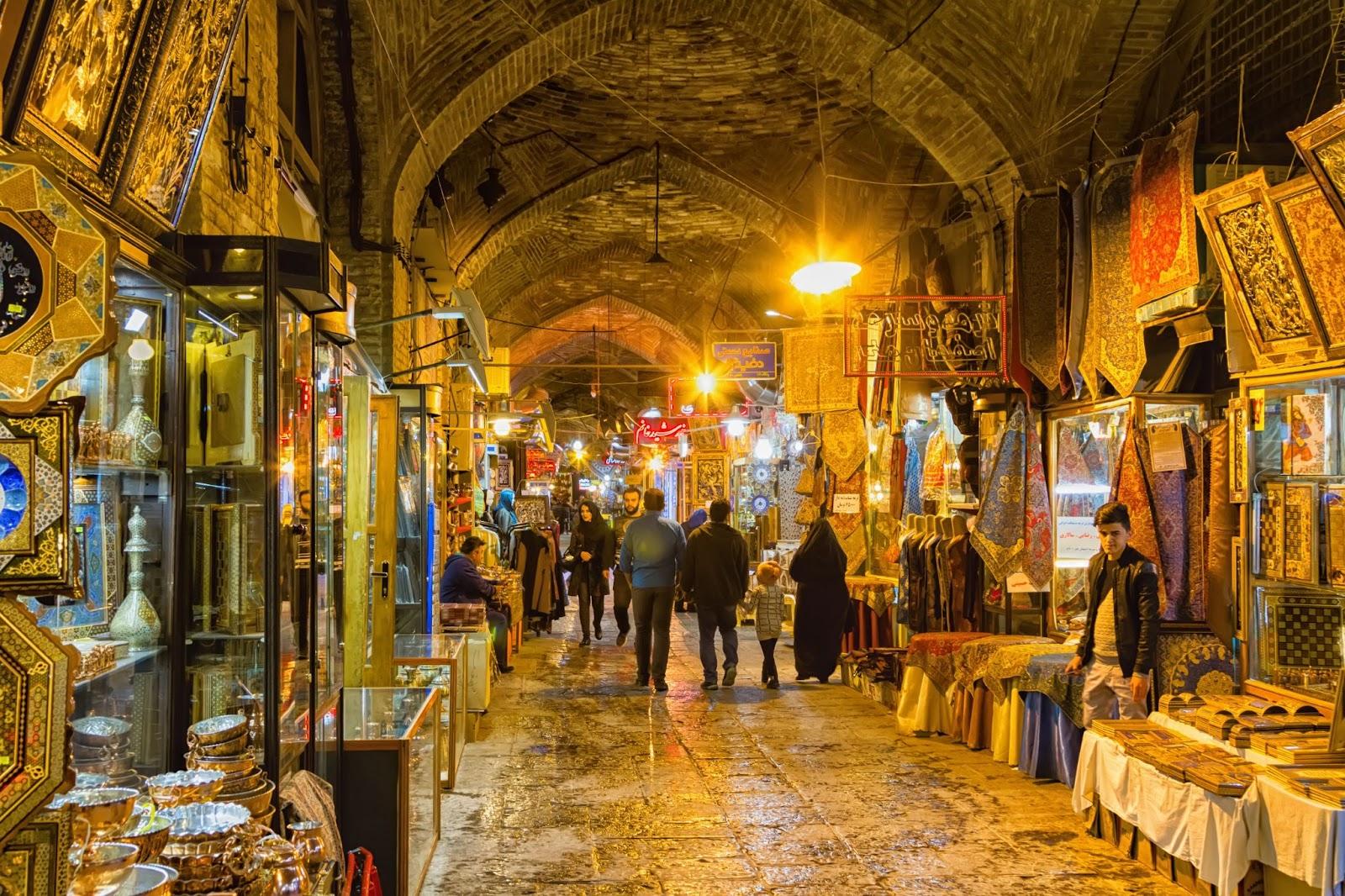 Traditional iranian bazaar in Isfahan at Imam Square. It is a historical market and one of the oldest and largest bazaars of the Middle East.